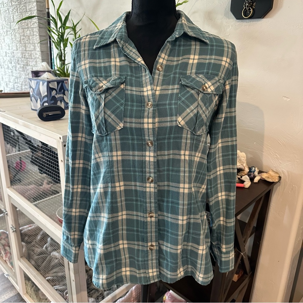 Eddie Bauer Blue and Cream Flannel Plaid Button Down Shirt